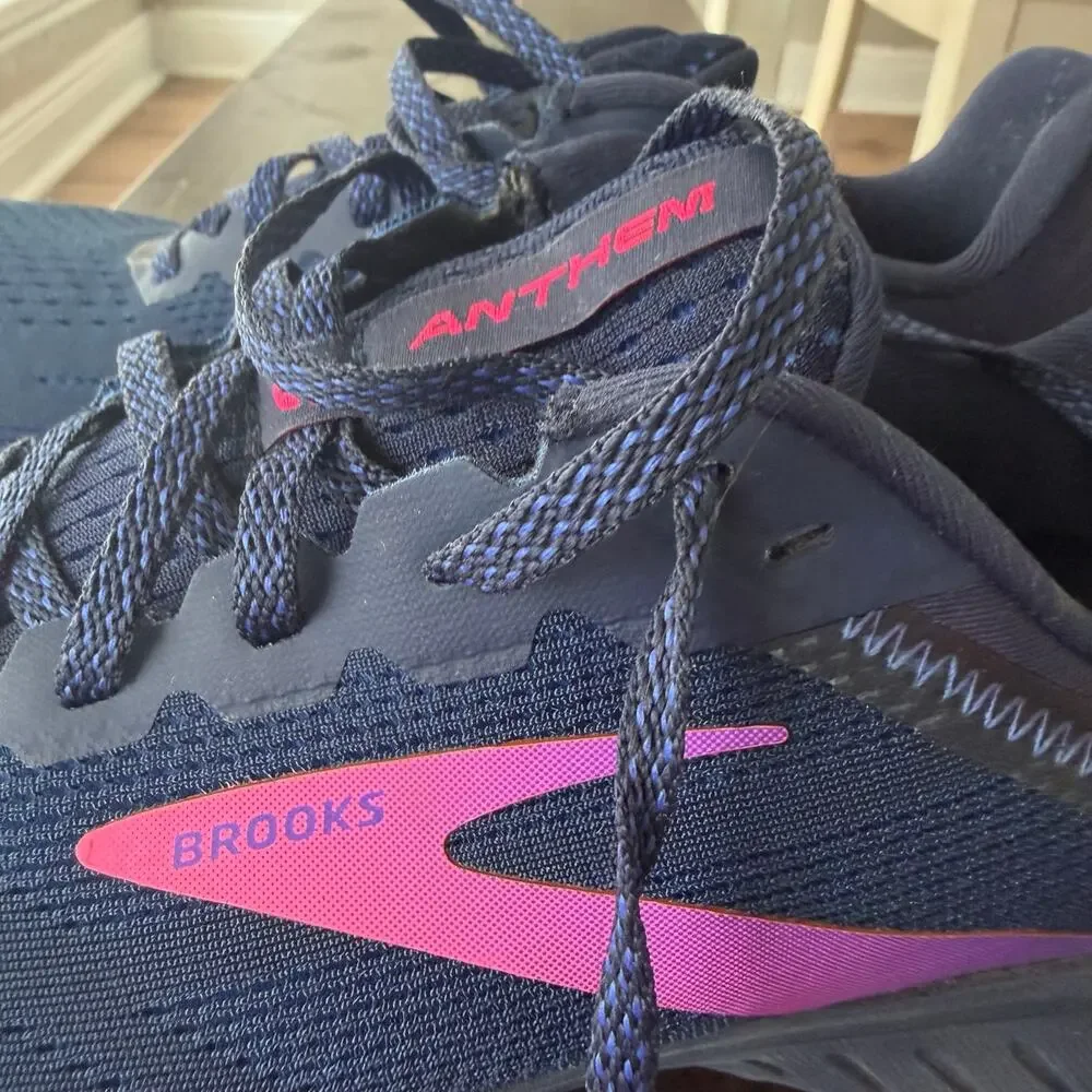 Brooks Navy Sneakers with Pink Purple Logo
